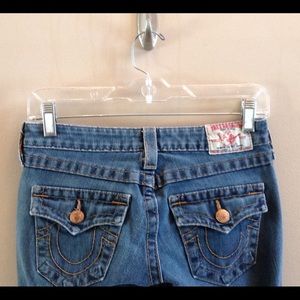 LAST CALL True Religion Joey Medium Wash Jeans 25